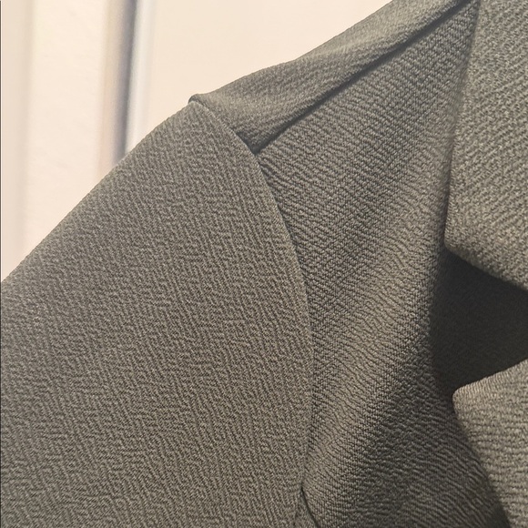 Bloom Chic Green Textured Stretchy Minimalist Women's Blazer Size 14/16 Career - Picture 4 of 13